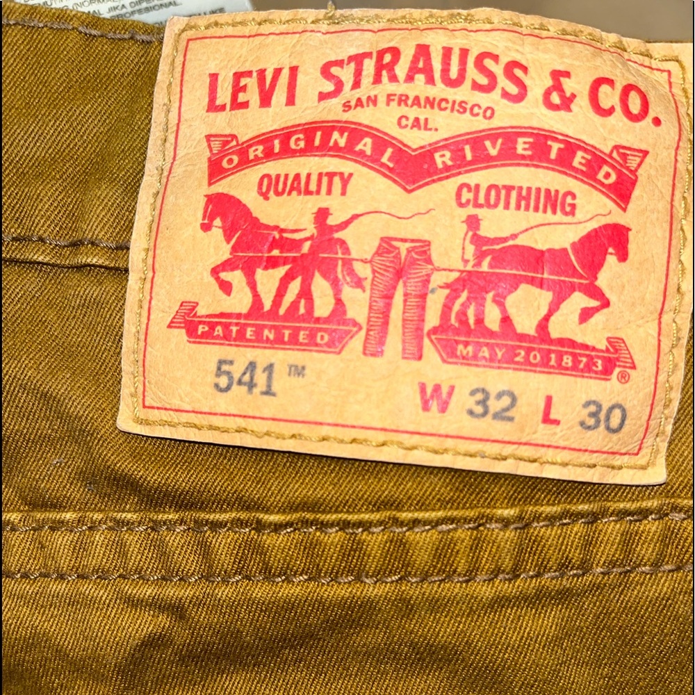 Men’s Levi’s Jeans brand new, never worn size 32x30